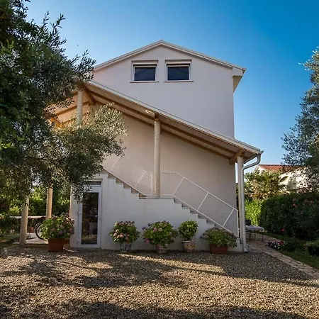 Apartmani Popovic Krk Town Exterior photo
